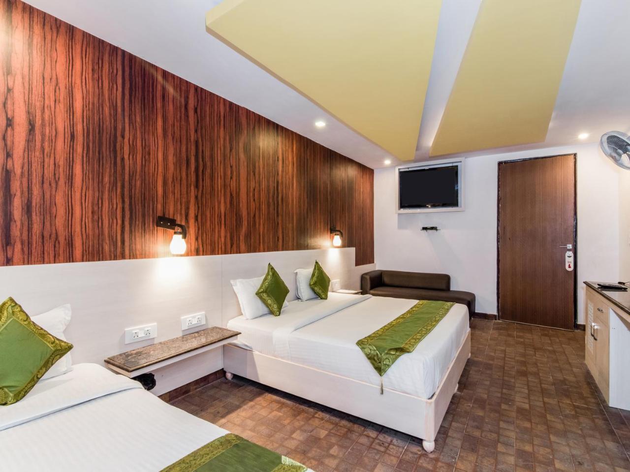 Отель Citi Club Канпур Экстерьер фото